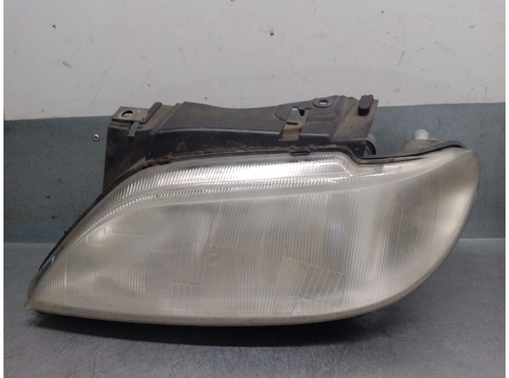 Recambio de faro izquierdo para citroën xsara berlina 2.0 hdi cat (rhy / dw10td) referencia OEM IAM 6204R6 6204R6 