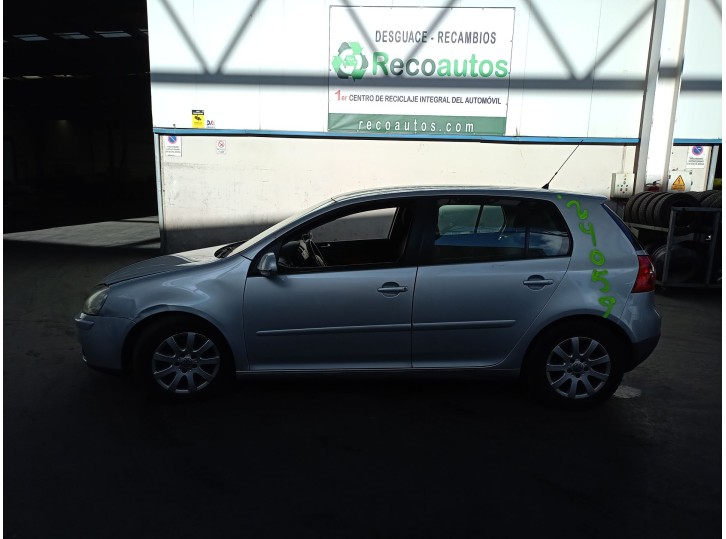 volkswagen golf v berlina (1k1) del año 2008