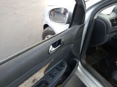 volkswagen golf v berlina (1k1) del año 2008