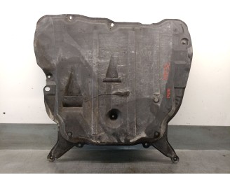 Recambio de cubrecarter para volvo xc90 2.4 diesel cat referencia OEM IAM 30680969 30741853 