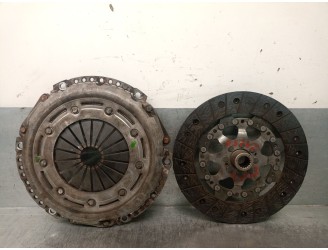 Recambio de kit embrague para peugeot 308 sport referencia OEM IAM 9653295680 2004EE 3082000137 SACHS