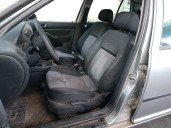 volkswagen golf iv berlina (1j1) del año 2003