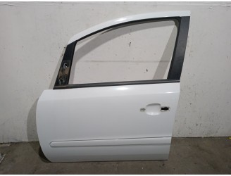 Recambio de puerta delantera izquierda para opel zafira b 1.9 cdti referencia OEM IAM 124239  124239