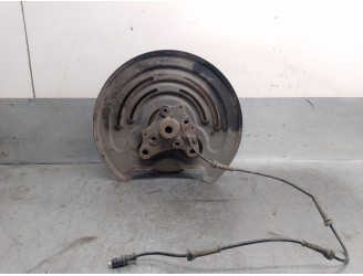 Recambio de mangueta trasera derecha para renault trafic caja cerrada (ab 4.01) 1.9 diesel referencia OEM IAM 430421801R 4304218