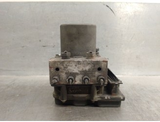 Recambio de abs para toyota corolla verso (r1) 2.2 turbodiesel cat referencia OEM IAM 445400F020 440500F030 0265234222 BOSCH