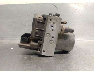 Recambio de abs para toyota avensis berlina (t25) 2.2 d-4d cat referencia OEM IAM 4454005040 4405005080 0265225325 BOSCH