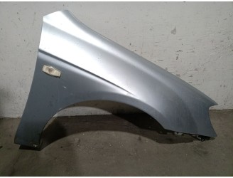 Recambio de aleta delantera derecha para kia cerato 2.0 turbodiesel cat referencia OEM IAM 663212F040  663212F040