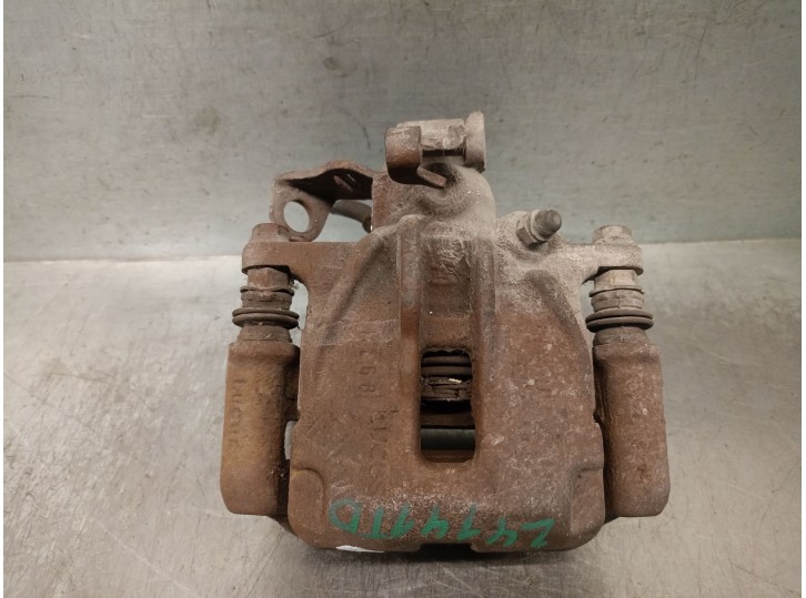 Replacement rear right brake caliper for Renault Trafic II Bus (JL) 2.0 dCi 115 OEM IAM reference 7701056165 7701056165