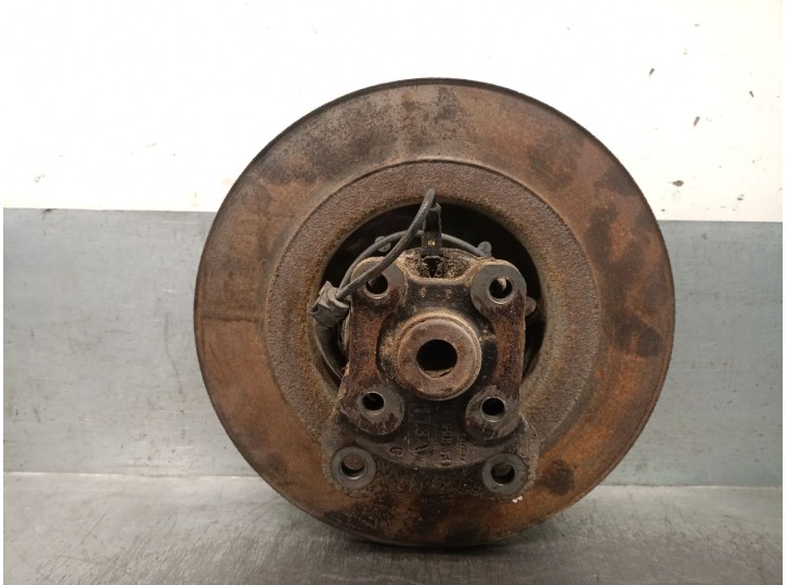 Recambio de mangueta trasera derecha para renault laguna ii (bg0) 1.9 dci diesel referencia OEM IAM 7701472842 7701472842 