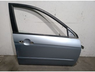 Replacement front right door for Kia Cerato 2.0 turbodiesel cat OEM IAM reference 760042F010 760042F010