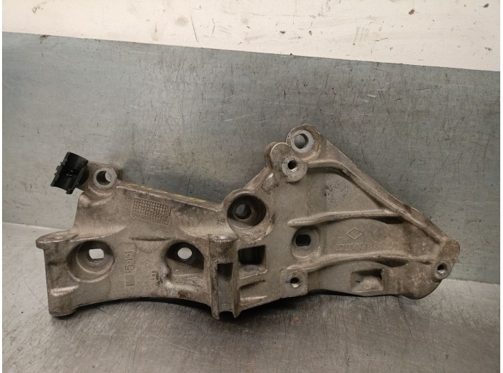 Recambio de soporte alternador para renault modus 1.4 16v referencia OEM IAM 8200365097 8200365097 