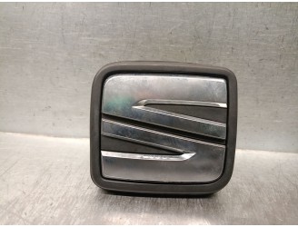 Recambio de maneta exterior porton para seat leon (kl1) 1.0 tsi referencia OEM IAM 5FA827565 5FA827565D 