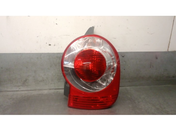 Recambio de piloto trasero derecho para renault modus 1.4 16v referencia OEM IAM 8200538785 8200538785 