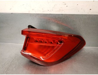 Recambio de piloto trasero derecho para seat leon (kl1) 1.0 tsi referencia OEM IAM 5FA945096 5FA945096 VARROC