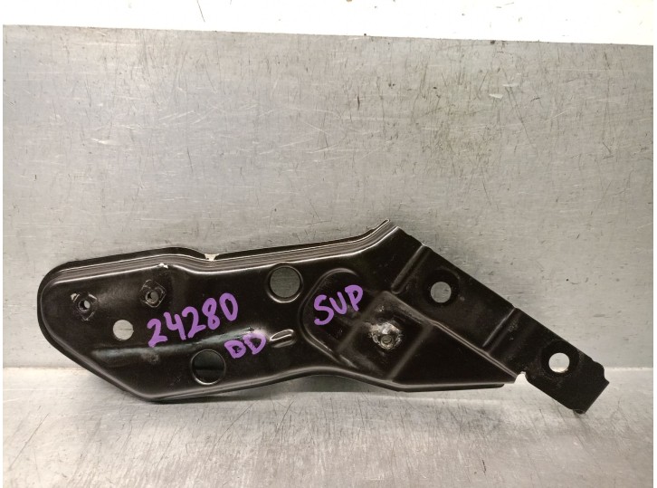 Recambio de soporte faro derecho para seat leon (kl1) 1.0 tsi referencia OEM IAM 5FA806930 5FA806930 