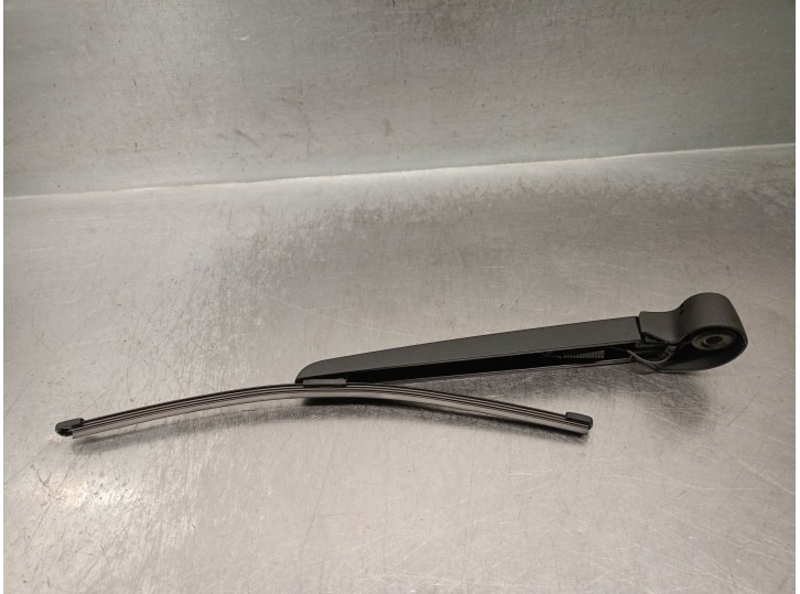 Replacement rear wiper arm for Seat Leon (KL1) 1.0 TSI OEM IAM reference 5FA955707 5FA955707 