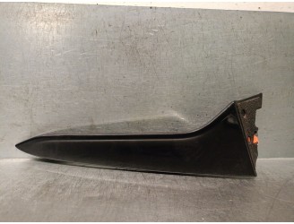 Replacement rear trim strips for Seat Leon (KL1) 1.0 TSI OEM IAM reference 5FA854872 5FA854872F 