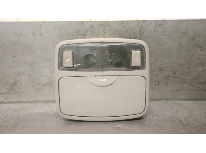 Recambio de luz interior para kia cerato 2.0 turbodiesel cat referencia OEM IAM 928702F 928202F000IM 