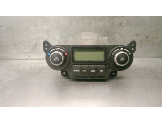 Recambio de mando climatizador para kia cerato 2.0 turbodiesel cat referencia OEM IAM 972502F200 972502F200 DOOWAN