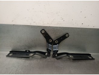 Replacement hood hinge for seat leon (kl1) 1.0 tsi OEM IAM reference 5FA823302 5FA823302 