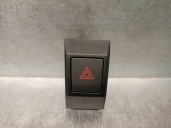 Replacement hazard warning switch for Seat Leon (KL1) 1.0 TSI OEM IAM reference 6F0953235 6F0953235 