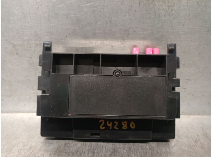 Recambio de modulo electronico para seat leon (kl1) 1.0 tsi referencia OEM IAM 5WA035284A  