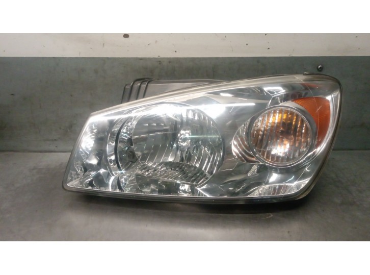 Recambio de faro izquierdo para kia cerato 2.0 turbodiesel cat referencia OEM IAM 921012F020 921012F020 