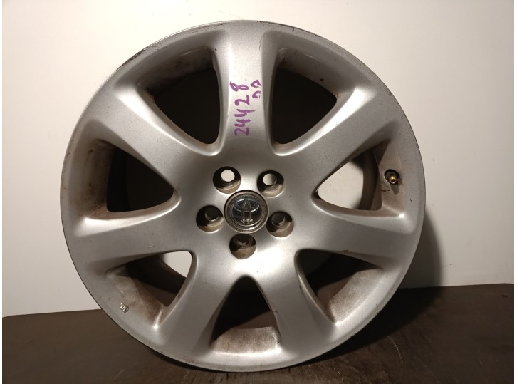 Recambio de llanta para toyota avensis wagon (t25) 2.0 turbodiesel cat referencia OEM IAM 4261105260 R17X7JJET45 