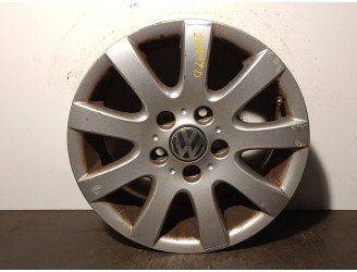 Recambio de llanta para volkswagen golf v berlina (1k1) 1.9 tdi referencia OEM IAM 1K0601025AQ R156.5JX15H2ET50 