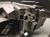 Recambio de faro derecho para seat leon (kl1) 1.0 tsi referencia OEM IAM 5FB941006D 5FB941774A 90188482 VALEO