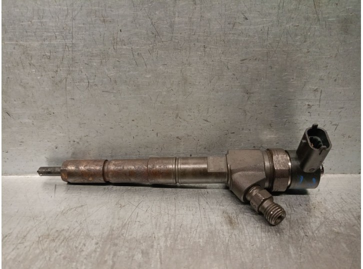 Recambio de inyector para saab 9-5 (ys3g) 2.0 tid referencia OEM IAM 0445110327  0445110327 BOSCH