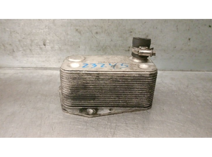 Recambio de enfriador aceite motor para bmw 3 (e46) 320 d referencia OEM IAM 7787698 11427787698 47012 KTM