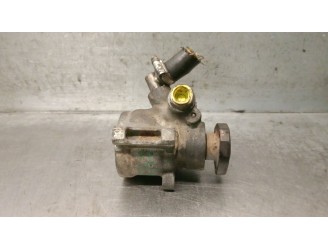 Replacement power steering pump for Seat Ibiza (6K) 1.9 diesel (1Y) OEM IAM reference 1H0422155D 6N0145157 