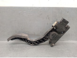 Recambio de potenciometro pedal para hyundai matrix (fc) 1.5 crdi referencia OEM IAM 3270517050 3270517050 0281002544 BOSCH