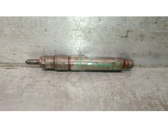 Recambio de inyector para volvo v40 familiar 1.9 diesel referencia OEM IAM 7700875036 0432193753 BOSCH