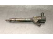 Recambio de inyector para hyundai i30 1.6 crdi cat referencia OEM IAM 338002A400 0445110256 BOSCH