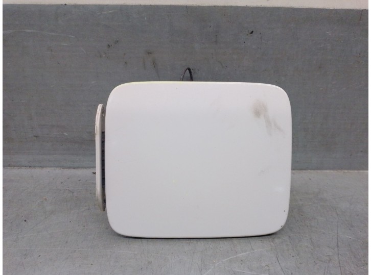 Recambio de tapa exterior combustible para hyundai matrix (fc) 1.5 crdi referencia OEM IAM 6951017000 6951017000 