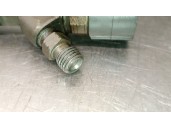 Replacement injector for Hyundai i30 1.6 CRDi CAT OEM IAM reference 338002A400 0445110256 BOSCH