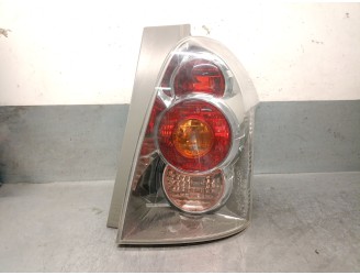 Recambio de piloto trasero derecho para toyota corolla verso (r1) 2.2 d-cat referencia OEM IAM 815510F080 815510F080 