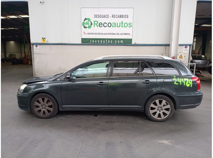 toyota avensis wagon (t25) del año 2008