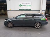 toyota avensis wagon (t25) del año 2008