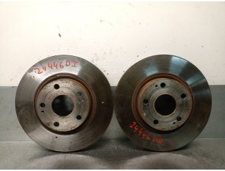 Recambio de disco freno delantero para toyota corolla verso (r1) 2.2 d-cat referencia OEM IAM 435120F010 435120F010 