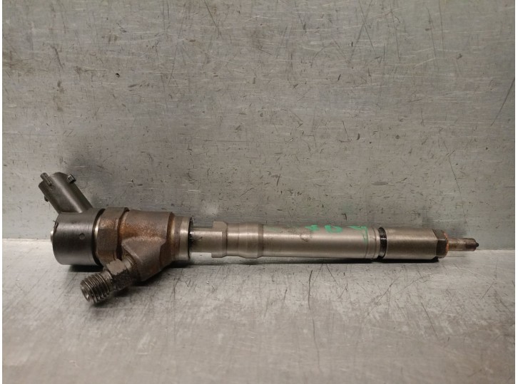 Recambio de inyector para hyundai accent (lc) 1.5 crdi cat referencia OEM IAM 3380027900  0445110126 BOSCH