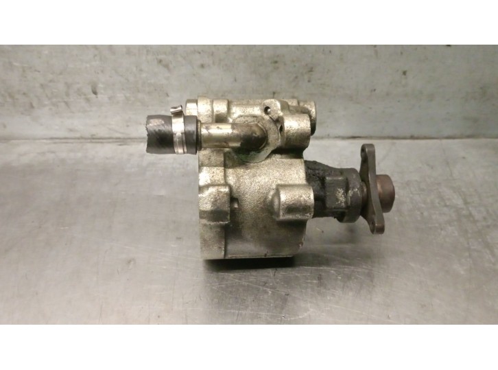 Recambio de bomba servodireccion para volvo v40 familiar 1.9 diesel referencia OEM IAM 7846073 30803127 