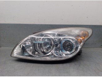 Recambio de faro izquierdo para hyundai i30 1.6 crdi cat referencia OEM IAM 921012L020 921012L020 