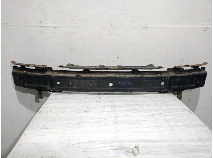 Recambio de refuerzo paragolpes delantero para hyundai accent (x3) 1.3 cat referencia OEM IAM 8653022000  8653022000