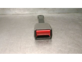Recambio de enganche cinturon delantero derecho para mg serie 45 (rt) 1.6 16v cat referencia OEM IAM 5783930  ECC