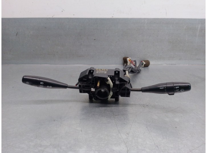 Recambio de mando luces para hyundai accent (x3) 1.3 cat referencia OEM IAM 9340022050 9340022050 