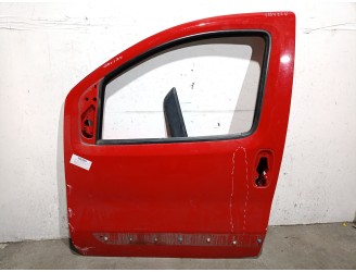 Recambio de puerta delantera izquierda para citroën nemo 1.3 hdi fap referencia OEM IAM 9002FJ ROJA 4 PUERTAS