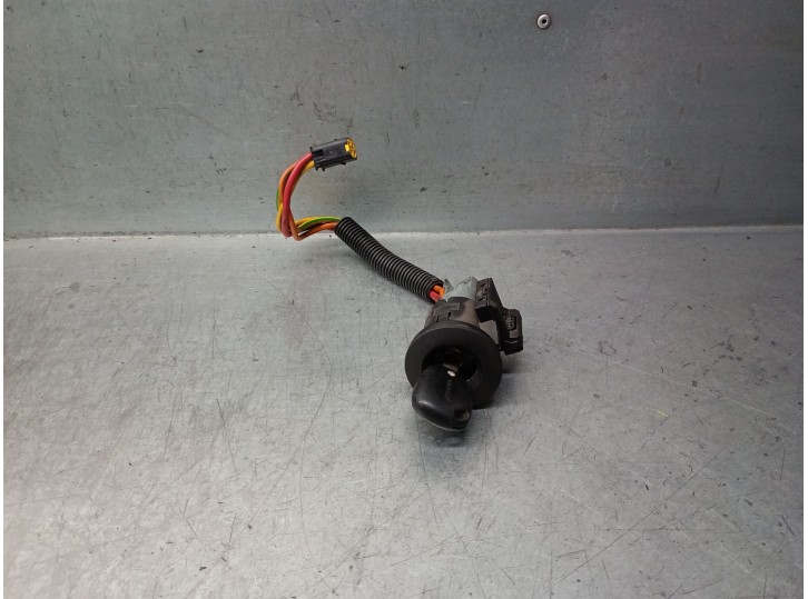 Recambio de conmutador de arranque para renault megane i fase 2 berlina (ba0) 1.9 dti diesel cat referencia OEM IAM 7701469419 7